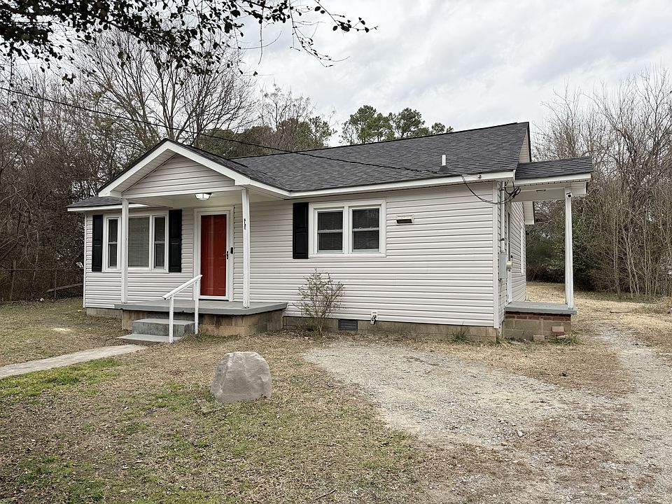 Welcome to 2718 Newsome St!