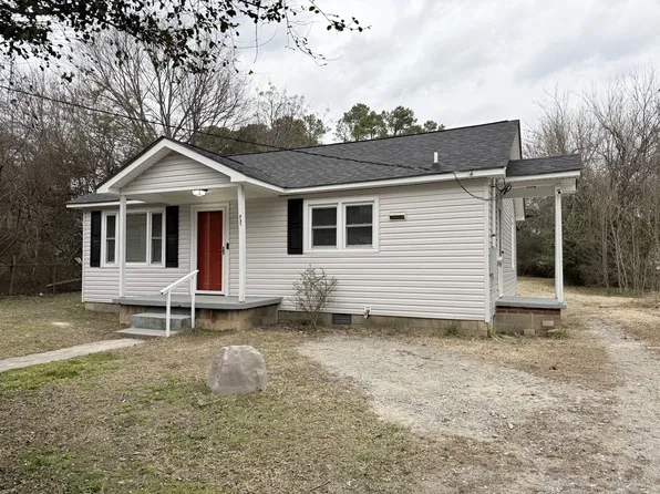 2718 Newsome St, Raleigh, NC 27603