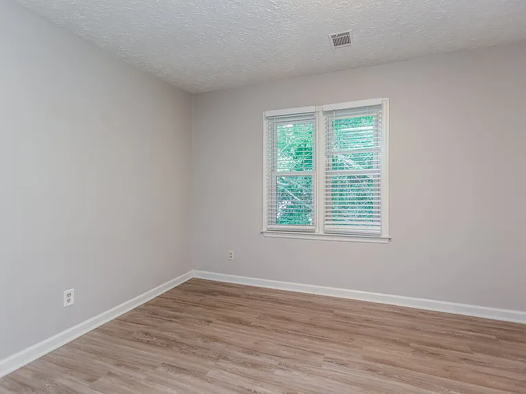 4805 Shallow Farm Dr — Photo 13