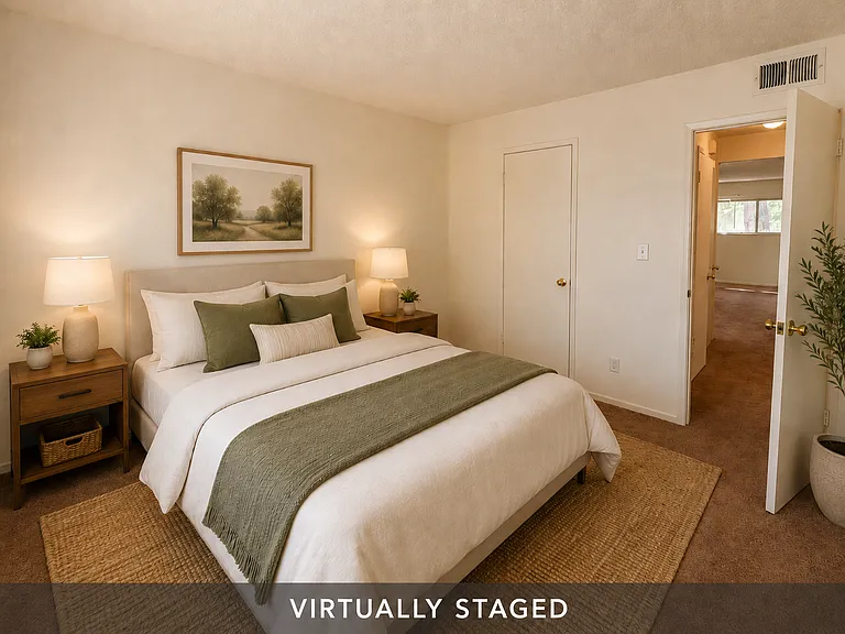1827 Fremont Ct #4 — Photo 6