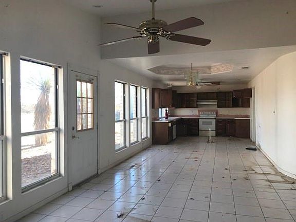 4th image of 5115 River Oaks Dr