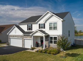 2305 Rosehall Dr, Joliet, IL 60431