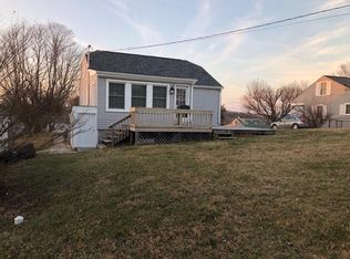 7452 Ridge Rd, Radford, VA 24141