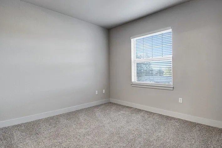 River Ridge Apartments — Photo 57