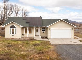7409 Roberta Dr, Klamath Falls, OR 97603