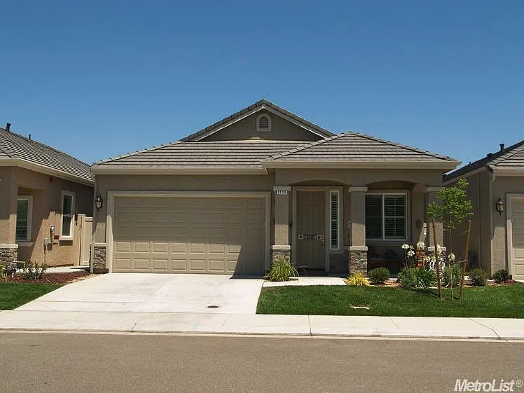 2520 Bird Rock Pl photo 1