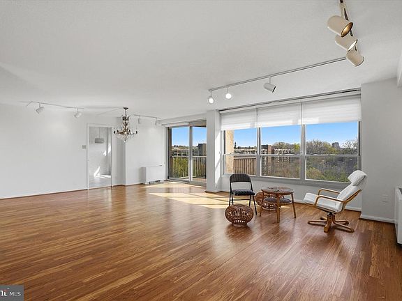 2nd image of 1001 City Ave #W-1005