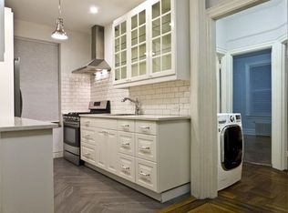 170 Minna St #1, Brooklyn, NY 11218
