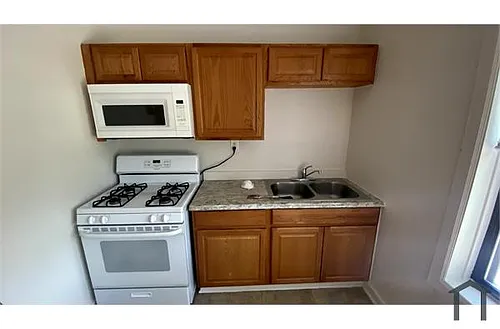 105 S Central Ave #10C Photo 1