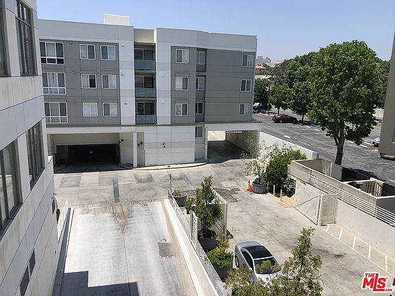 4th image of 175 S Lake Ave Unit 319