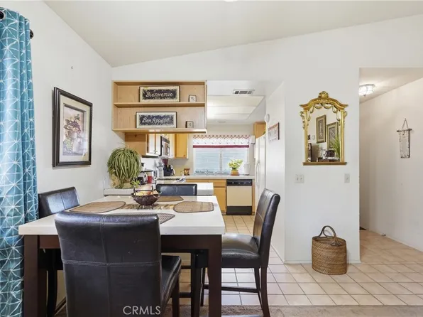 28042 Calle Vallarta, Menifee, CA 92585