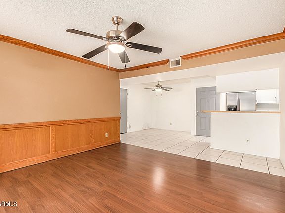3rd image of 540 N May St APT 1142