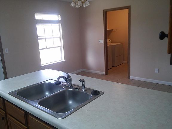 5th image of 283 N Christy Ln