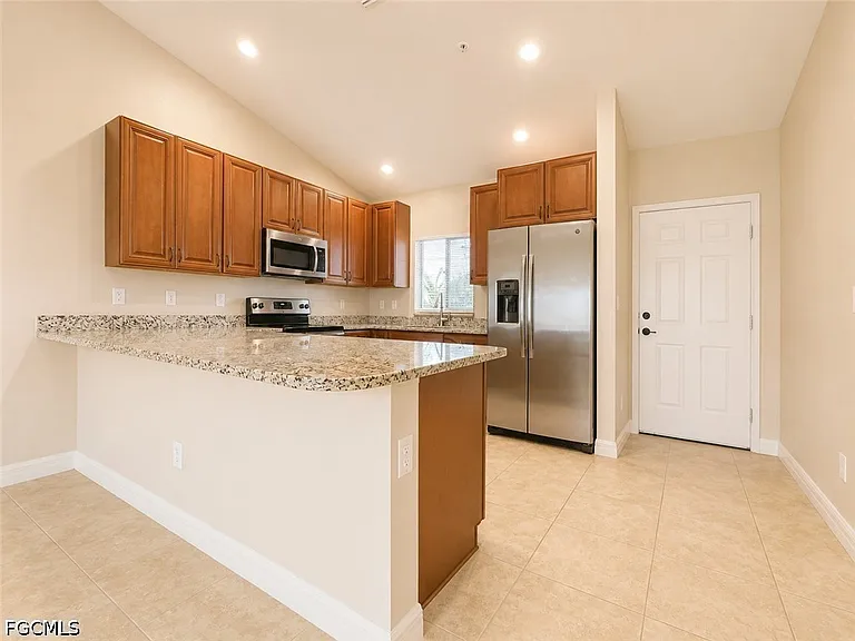 4109 SW 8th Pl #201 — Photo 3