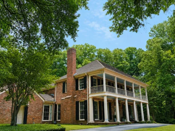 113 Old Wells Rd, West Point, GA 31833