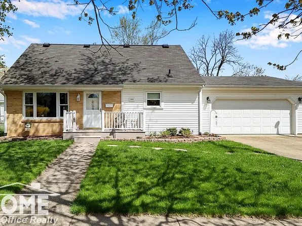 505 E McConnell St, Saint Johns, MI 48879