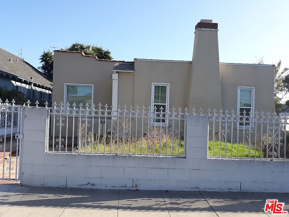 1st image of 1558 W 64th St
