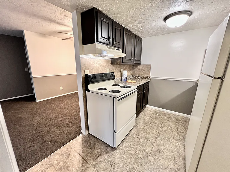 The Woods Apartments — Photo 43