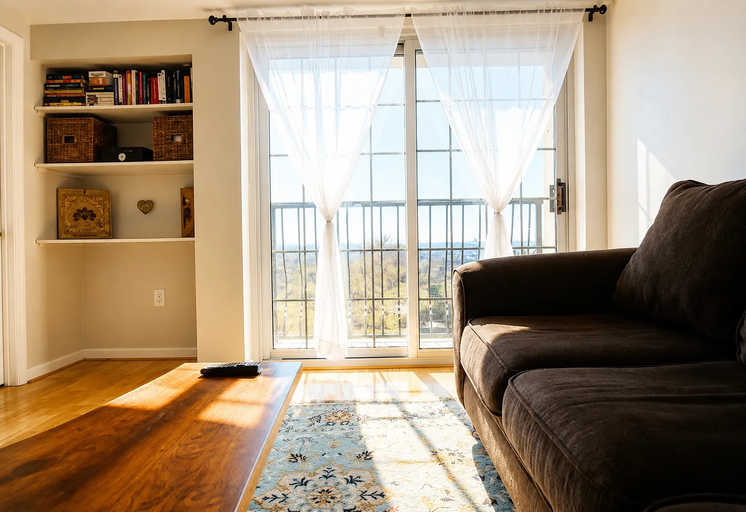 1 bed, 805 sqft, $1,995 — Photo 3