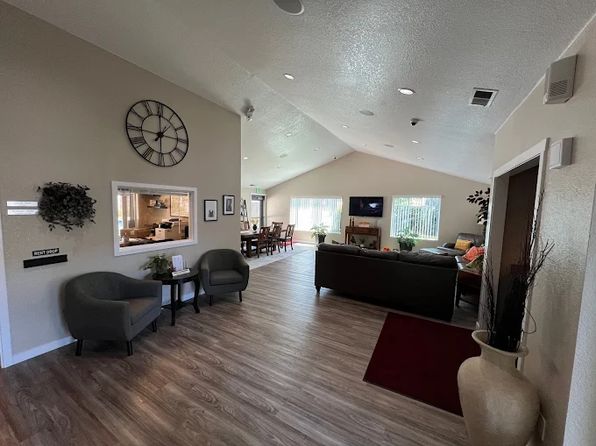 Saddle Club | 4665 Campbell Dr SE, Salem, OR