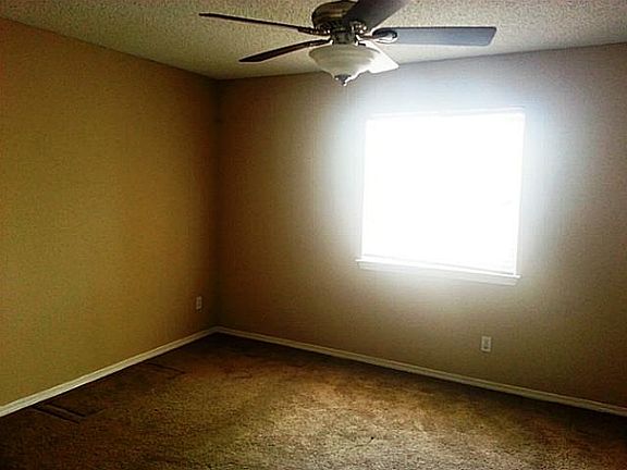 5th image of 12481 Robert David Dr