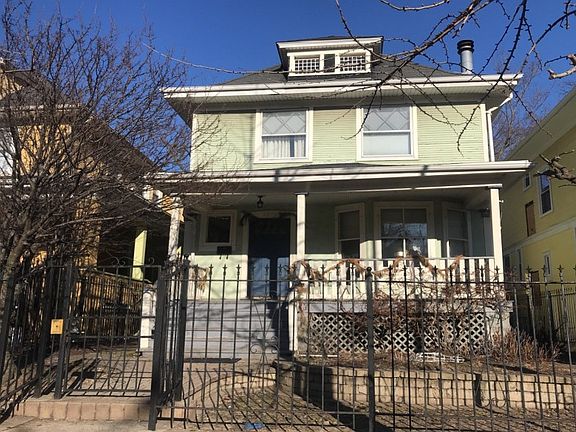 3rd image of 4543 N Ashland Ave