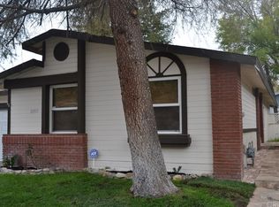 31977 Quartz Ln, Castaic, CA 91384