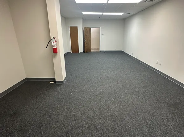 (undisclosed Address), Valley Stream, NY 11581