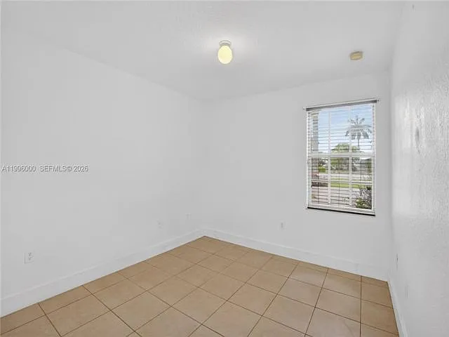 14613 SW 117th Ave — Photo 13