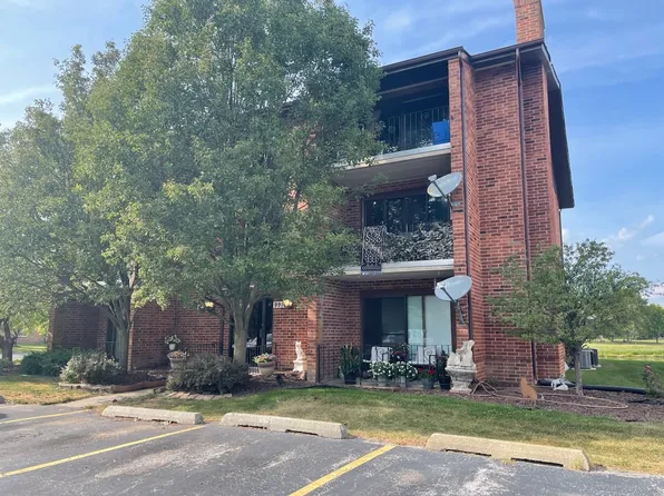 9910 Treetop Dr APT 3W, Orland Park, IL 60462