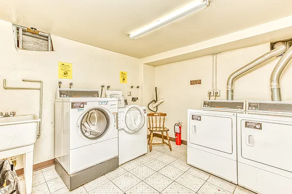 Sold by Remax Edge | media 11