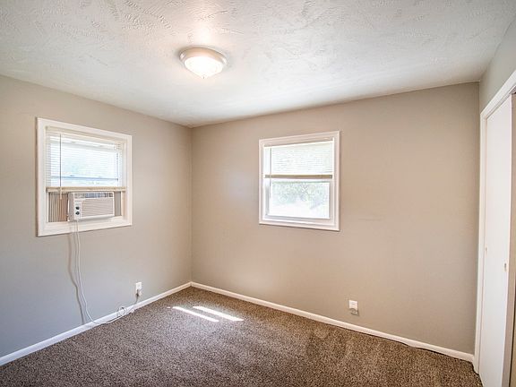3rd image of 3518 Gertrude St #8E
