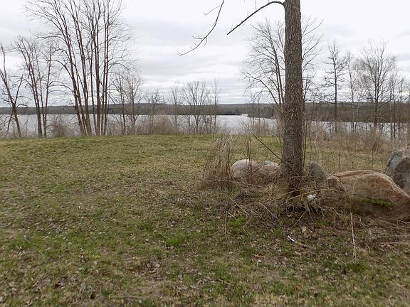 3rd image of Bluebill Bay Rd