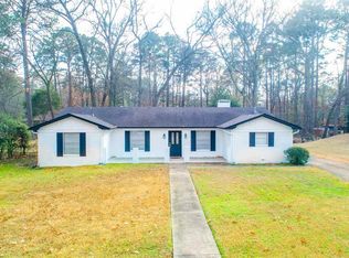 1020 Le Duke Blvd, Longview, TX 75601