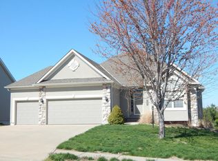 4803 Wilshire Dr N, Saint Joseph, MO 64506