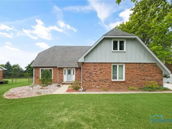 3610 Plumey Rd, Northwood, OH 43619