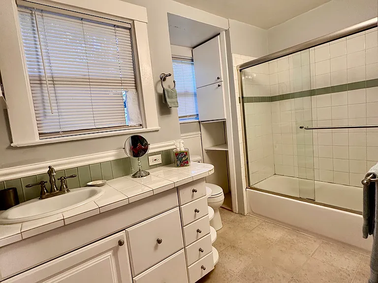549 E Julian St #549 — Photo 23