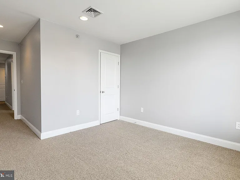 1940 N Gratz St #2 — Photo 11