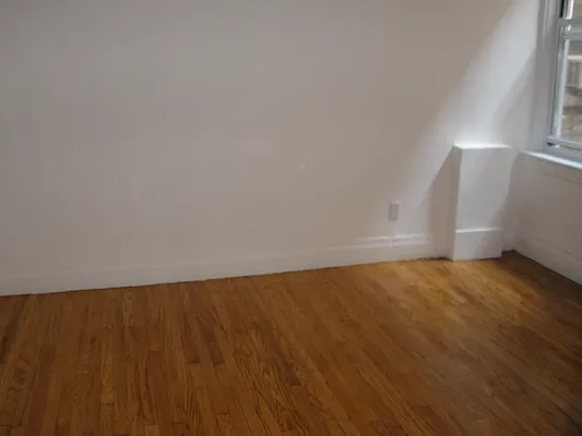 Rented by Elinor Taasa, LREB | media 4