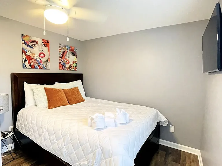 402 15th Ave S #3 — Photo 8