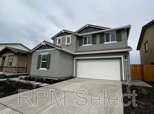 3208 Center Dr, Fairfield, CA 94533