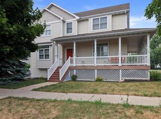 1110 Stonehaven Dr, Sun Prairie, WI 53590