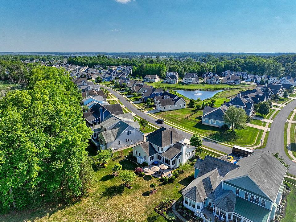 1st image of 20763 Rodney Dr