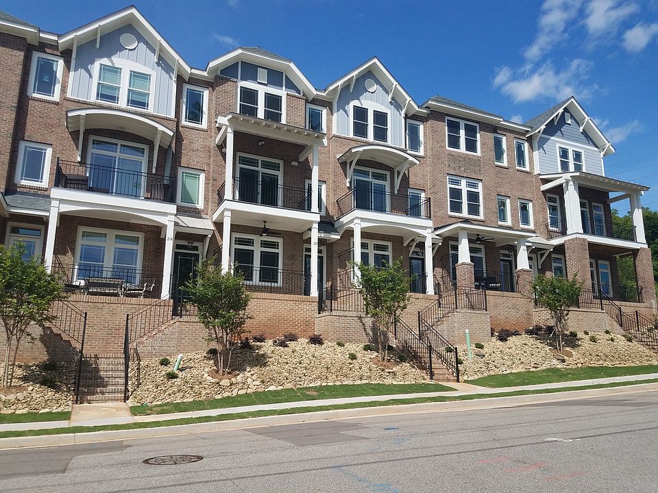 1st image of 202 Gibbs St Unit 15