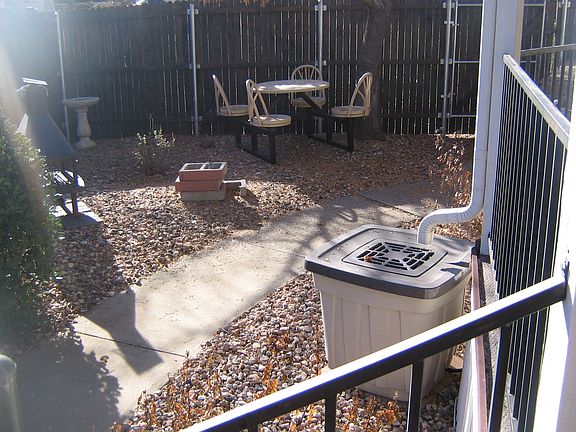 4th image of 3600 E Cochise Dr