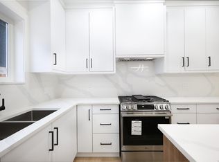 850 Sunderland Ave, Nanaimo, BC V9S 4Z4