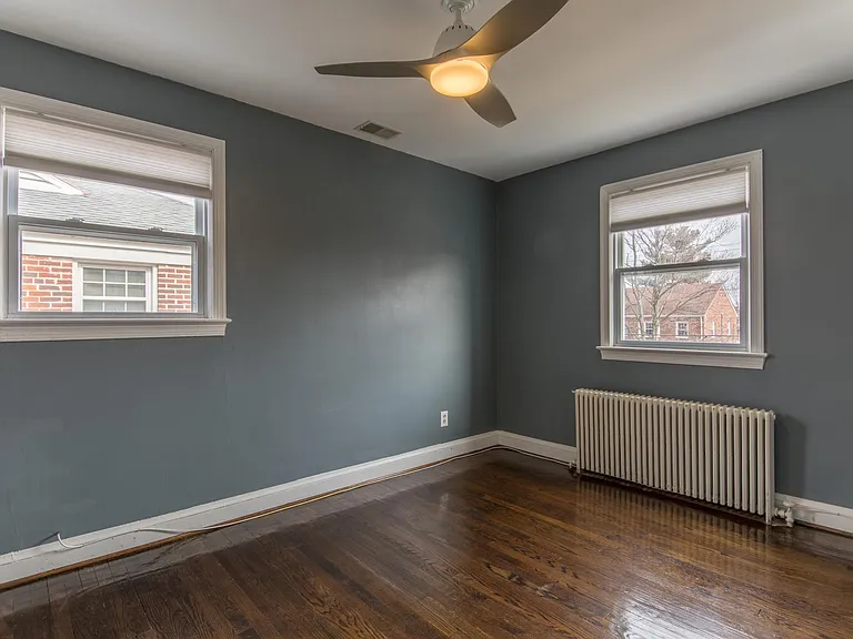 212 S Courthouse Rd — Photo 14