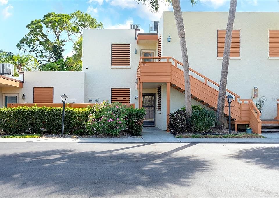 1st image of 123 WILD PALM DRIVE #123