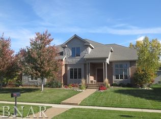 2005 Jessamine Rd, Bloomington, IL 61704