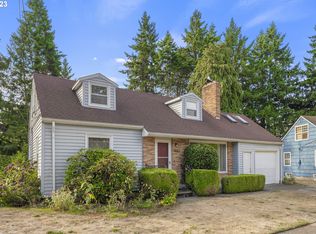 11832 SE Main St, Portland, OR 97216